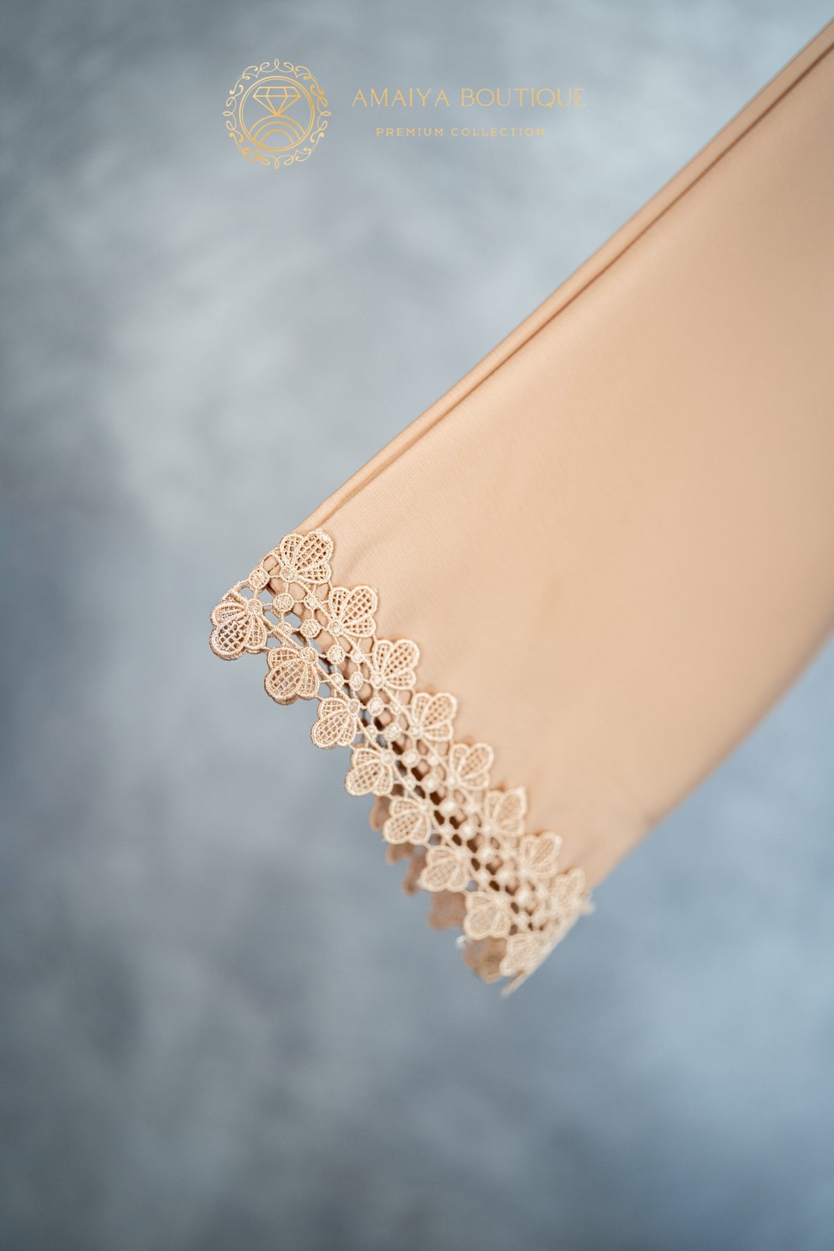 Tuscan Beige Lace Abaya